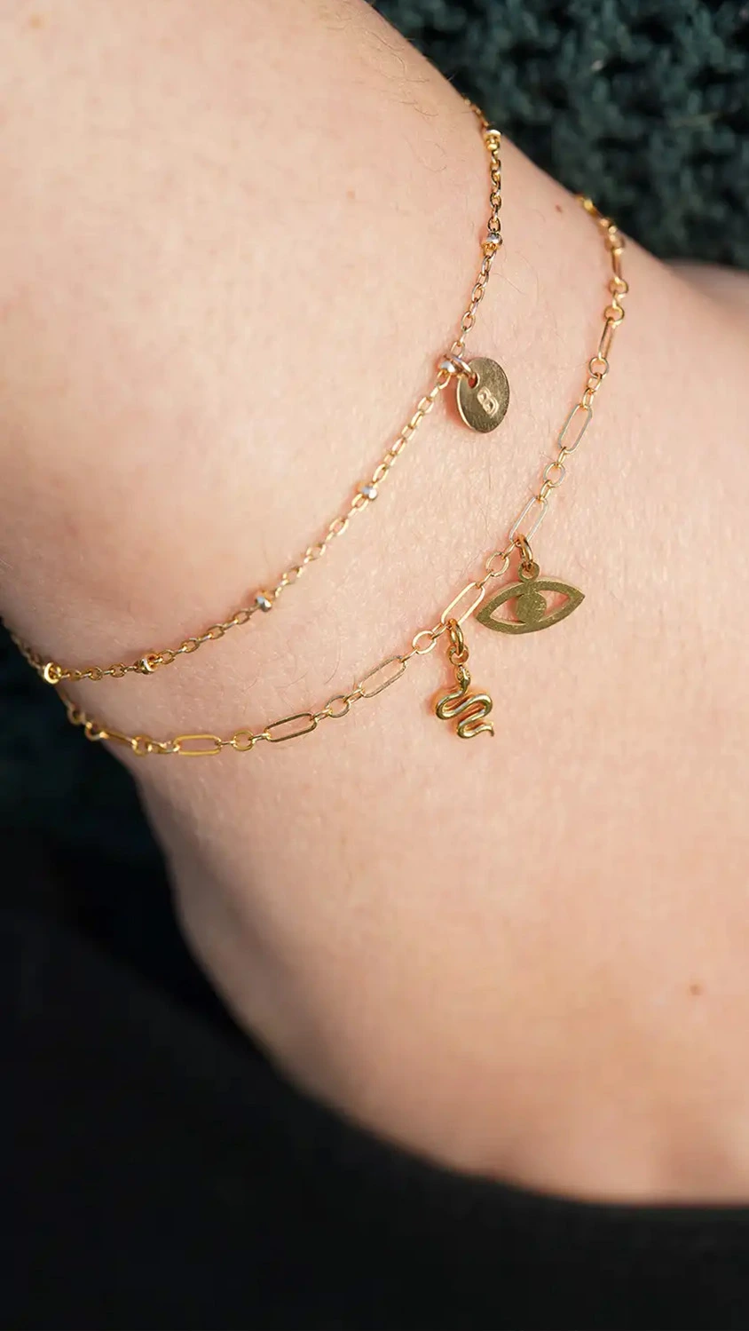 duo de bracelets permanents en or laminé 14k et charms